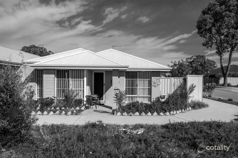 Property photo of 23 Ventura Way Meadow Springs WA 6210