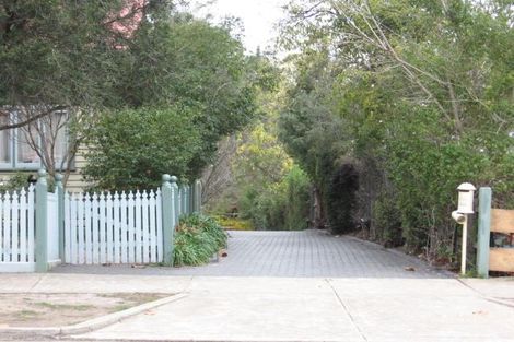Property photo of 26 Locksley Road Ivanhoe VIC 3079