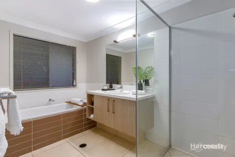 Property photo of 12 Kondalilla Place Fitzgibbon QLD 4018