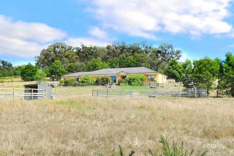 645 Sobeys Rd, Ross Creek, VIC 3351