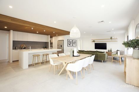 1739 Torwood Ave, Treeby, WA 6164