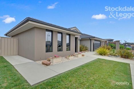 Property photo of 11 Newry Drive Traralgon VIC 3844