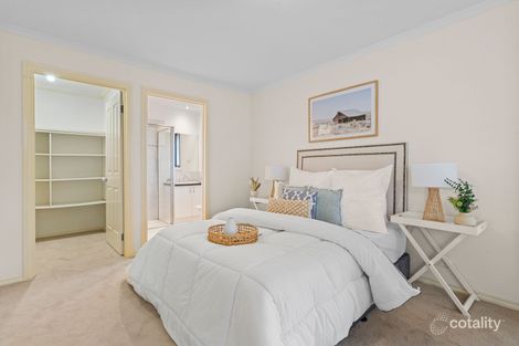 Property photo of 22 Featherpark Terrace South Morang VIC 3752