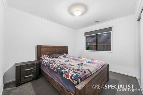 Property photo of 33 Kurrali Crescent Werribee VIC 3030