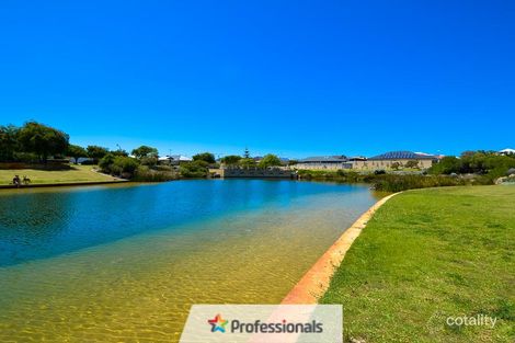 Property photo of 12 Drosera Turn Halls Head WA 6210