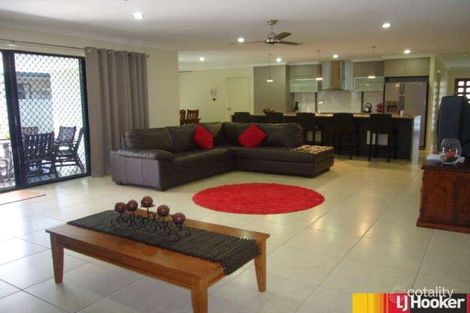 25 Gingham St, Glenella, QLD 4740