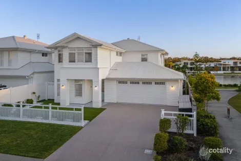 2 Shoalwater Cct, Pelican Waters, QLD 4551