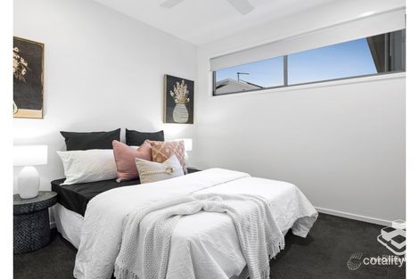 Property photo of 20 Gregory Street Taringa QLD 4068