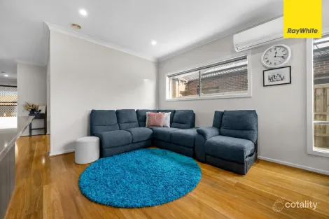 Property photo of 38 Long Forest Avenue Harkness VIC 3337