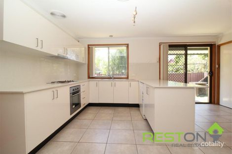 Property photo of 3 Dening Close Chipping Norton NSW 2170