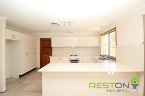 3 Dening Cl, Chipping Norton, NSW 2170