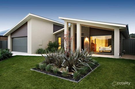 32 Dryden Pl, Sale, VIC 3850