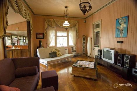 Property photo of 100 Dornoch Terrace Highgate Hill QLD 4101
