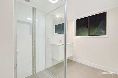 Property photo of 19 Hellas Street Barlows Hill QLD 4703