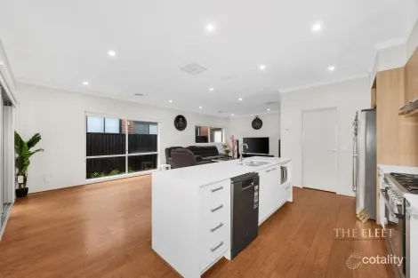 Property photo of 23 Navigation Road Tarneit VIC 3029