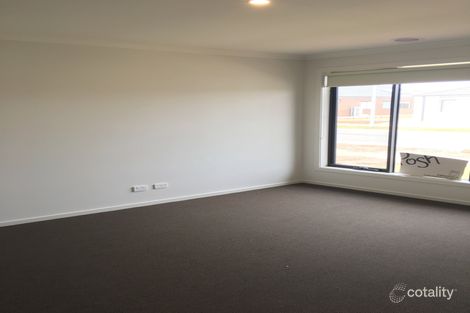 Property photo of 10 Howe Street Tarneit VIC 3029
