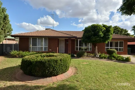 5 Ebelina Cres, Parkes, NSW 2870