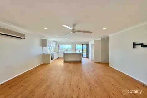 Property photo of 123 Pacific Highway Charmhaven NSW 2263
