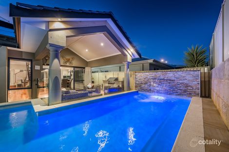 Property photo of 17 Quarram Crescent Burns Beach WA 6028