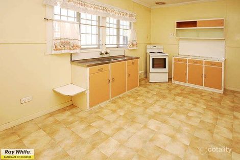Property photo of 27 Burralong Street Deagon QLD 4017