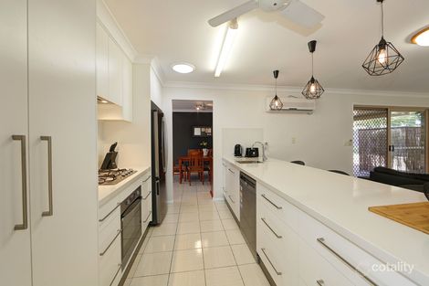 Property photo of 11 Murray Court Kalkie QLD 4670