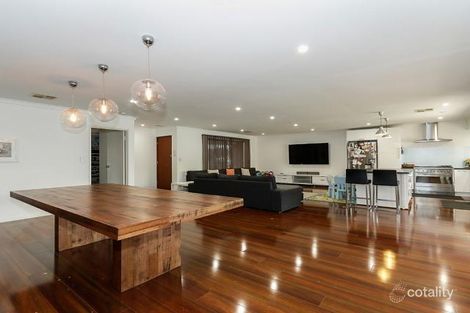 Property photo of 36 Shearwater Drive Stirling WA 6021