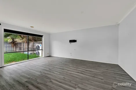 Property photo of 13 Glenvista Road Pakenham VIC 3810