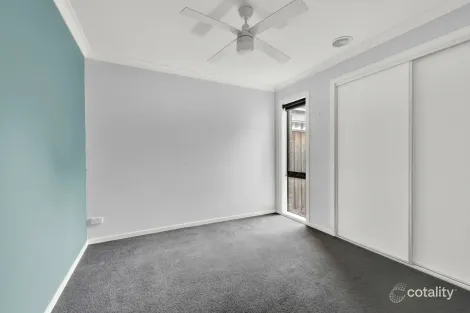 Property photo of 13 Glenvista Road Pakenham VIC 3810