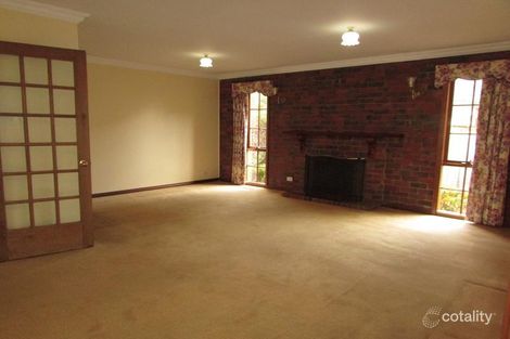 Property photo of 4 Parrs Road Croydon VIC 3136