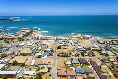 Property photo of 2/30 Simpson Street Beresford WA 6530