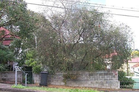 52 Ruth St, Highgate Hill, QLD 4101