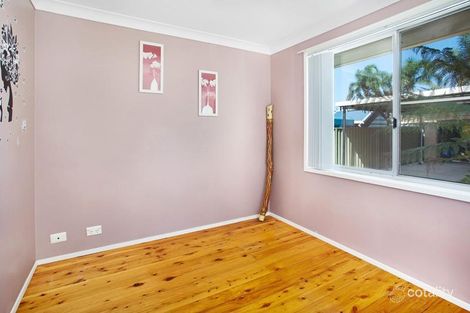 Property photo of 42 Devonshire Crescent Oak Flats NSW 2529