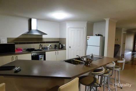 Property photo of 10 Castleton Street Wodonga VIC 3690
