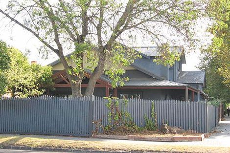 Property photo of 97 Kambrook Road Caulfield North VIC 3161