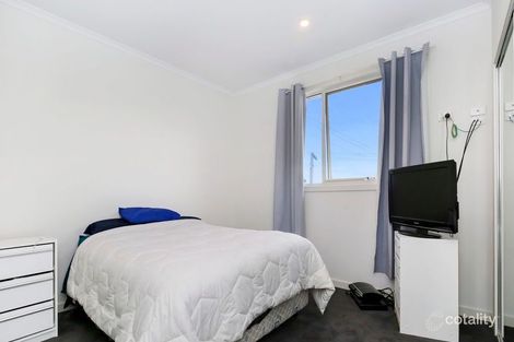 Property photo of 2D Hood Crescent Fawkner VIC 3060