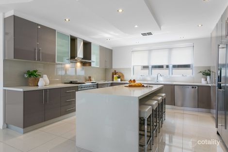Property photo of 10 Illawarra Parade Beverly Hills NSW 2209