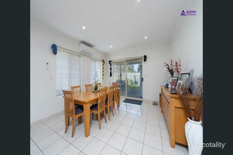 Property photo of 15 Finchley Way Wellard WA 6170