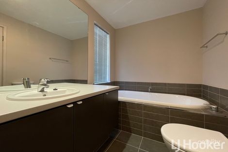 Property photo of 13 Tylney Loop Meadow Springs WA 6210