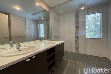 Property photo of 13 Tylney Loop Meadow Springs WA 6210