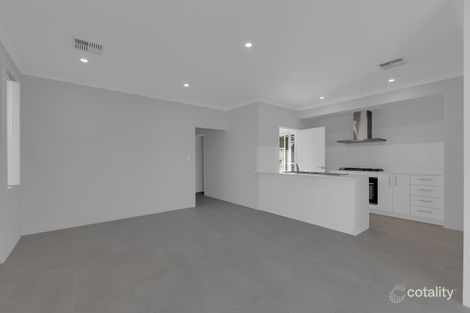 Property photo of 5 Redcraze Lane Byford WA 6122