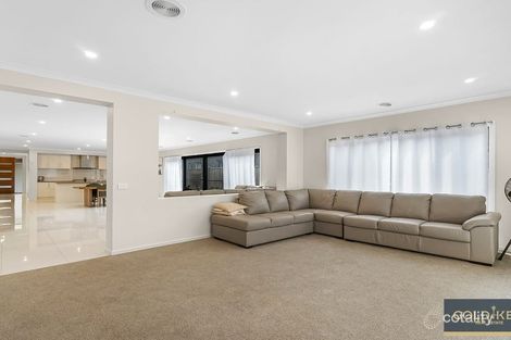 Property photo of 37 Creston Street Point Cook VIC 3030