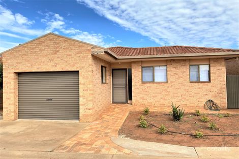 2/28 Coolah St, Griffith, NSW 2680