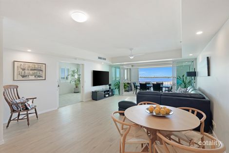Property photo of 5/326-342 Marine Parade Labrador QLD 4215
