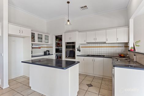 Property photo of 48 Browning Street Kangaroo Flat VIC 3555