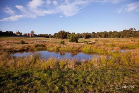 Property photo of 40 Manikato Drive Drouin VIC 3818