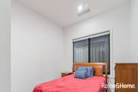 Property photo of 10 Shippagan Road Mickleham VIC 3064