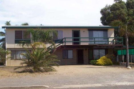 18 Esplanade, Port Vincent, SA 5581