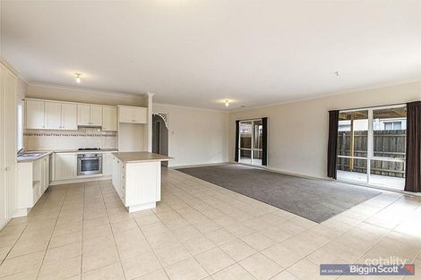 Property photo of 6 Kerford Crescent Point Cook VIC 3030