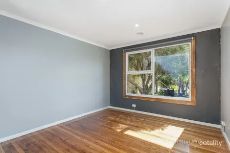 Property photo of 32 Whittaker Avenue Laverton VIC 3028