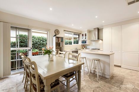 Property photo of 1/4 Bernborough Avenue Balwyn VIC 3103